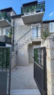 Cozy stone house close to the beach - Kaštela - 5