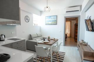Aleksandra Apartments - 1