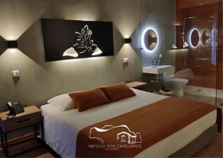 Refúgio dos Capelinhos - Villa e Suites - 1