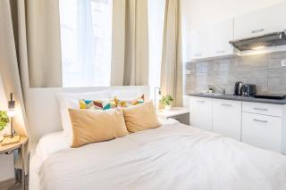 Extra Central Mini Studio - Lively Neighborhood - Budapest - 9