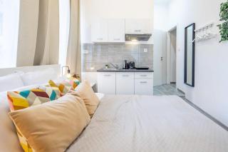 Extra Central Mini Studio - Lively Neighborhood - Budapest - 5
