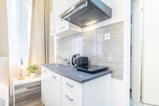 Extra Central Mini Studio - Lively Neighborhood - Budapest - 4
