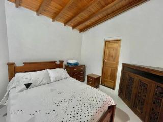 Beautiful 3B Apt 3 blocks away Mayorca mall - 2