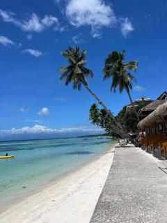 Lucia Guesthouse - San Juan - 3