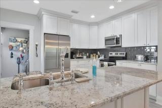 Rivercrest Bungalow Retreat - Tampa - 6