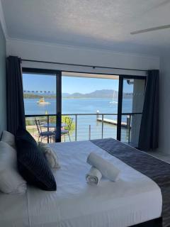 Lucinda Cove Resort - Lucinda - 1