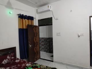 SHANTI HOMESTAY AND RESTAURANT AYODHYA Near Ayodhya dham railway station - 5