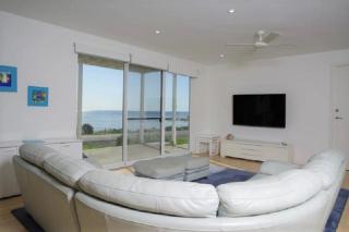 Relax at 36 - Brentwood - 5