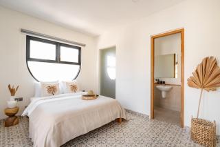 Azure Luxe Boutique Villa in Canggu 11min to FINNS - Canggu - 4