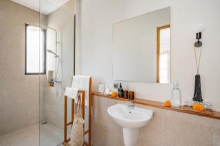 Azure Luxe Boutique Villa in Canggu 11min to FINNS - Canggu - 2