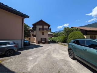 Appartement Calme au Centre de Beaufort - Balcon, Parking, Proche Commodités et Stations de Ski - FR-1-342-319 - Beaufort - 2