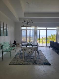 Diamond Villa - Brighton Village - 9