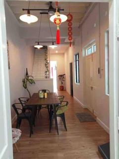 Modern Victorian Homestay - Jelutong - 6