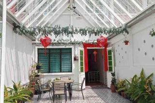 Modern Victorian Homestay - Jelutong - 8