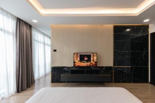 Luxhome Mekong Hotel - Can Tho - 5