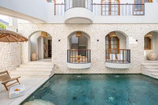 Azure Luxe Boutique Villa in Canggu- Sky View - Canggu - 3