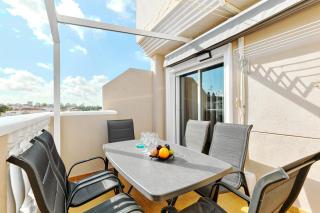 Calle Pola De Siero 38 , two bedroom apartment near Los Locos beach with large terrace and air conditioning in every room, - Torrevieja - 2