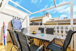 Calle Pola De Siero 38 , two bedroom apartment near Los Locos beach with large terrace and air conditioning in every room, - Torrevieja - 3