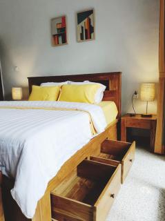 Peaceful Private 4 BR YY Bali Villa, Jimbaran Nusa Dua, In Central Kuta - 4