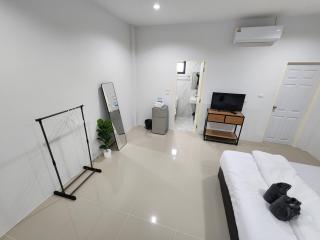 Da Airport Hotel - Nai Yang Beach - 6
