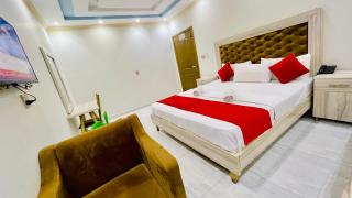Go Hotel 001 Johar Town - Lahore - 1