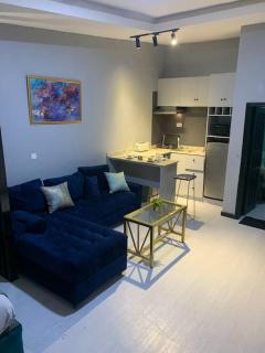 Balcony Open Plan Studio Units -Lekki 1, WI-FI, one with balcony, the other without - Lagos - 0
