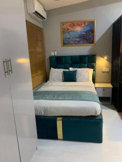 Balcony Open Plan Studio Units -Lekki 1, WI-FI, one with balcony, the other without - Lagos - 5
