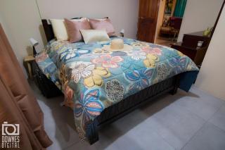 Casa Cicada Sleeps 4 with Balcony - 2