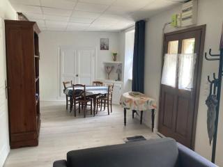 Maison avec terrasse avec vue sur la Reculée - Les Planches-près-Arbois - 4