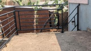 Garden Gorilla home - - 2