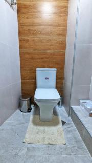 Ideal Home - 5