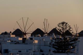 Alexandros Central Suites, Mykonos Town, with Shared Rooftop Terrace - Mikonos - 6
