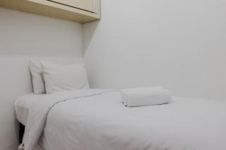 Good Choice 2BR at 12th Floor Gateway Ahmad Yani Cicadas Apartment By Travelio - Bandung - 6
