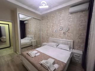 Boulevard Apartment with sea view - Baku - 8
