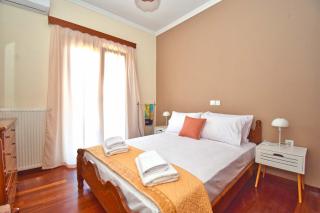 Karolina's Place - - 9
