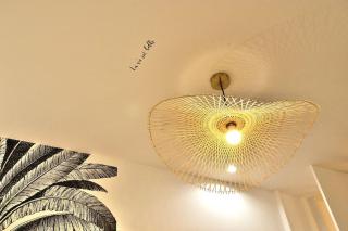 Tiny cosy studio NAMASTAY in trendy Canal St Martin area - Parijs - 5