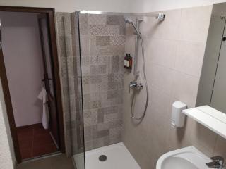 Aterman's Cottages - 4