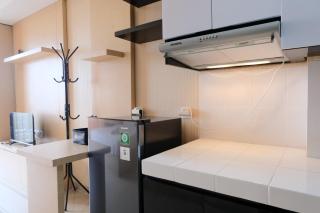 Good Deal Studio Room at Beverly Dago Apartment By Travelio - 4