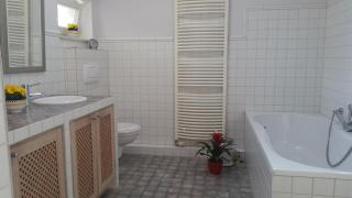 Fußläufig zum Siebengebirge und direkt am Rhein - Renovierte Ferienwohnung - Königswinter - 2