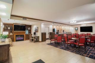 Econo Lodge Inn & Suites Foley-North Gulf Shores - Foley - 2