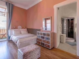 Pinnacle Apartment with balcony - Budapest - 5