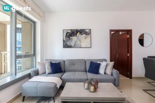 HiGuests - Exclusive Downtown Dubai 1BR Apt at 29 Boulevard - Dubai - 2