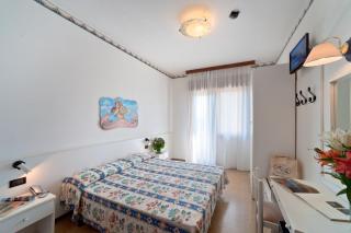 Hotel Europa - Bibione - 8