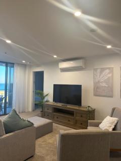 Oceanview Oasis at Rhapsody - Gold Coast - 7