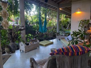 Shady Grove Healing Centre & Homestay w house rules please read before booking - Sanur - 1