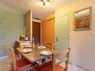 Apartment Le Dauphin-2 by Interhome - Hyères - 1