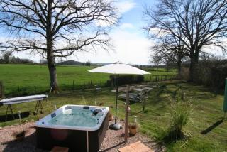Vrijstaand huis in Thil sur Arroux met jacuzzi - 8