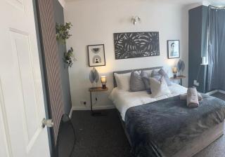 The Gillingham Residence - Gillingham - 2