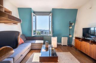 Unique - Appartement avec vue Seine et Tour Eiffel - 0