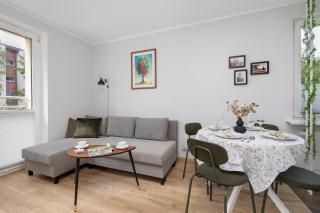 Beautiful Apartment Retro 536 for 6 People in Świnoujście by Noclegi Renters - Świnoujście - 0